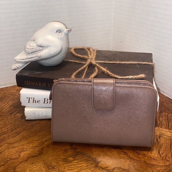 💯 AUTH. Prada beige small zippy wallet - Picture 2 of 14